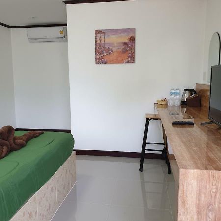 Rung Inn Homestay Ranong Exterior foto
